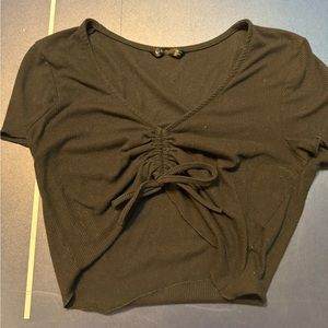 Adjustable black Scrunch Crop top size small